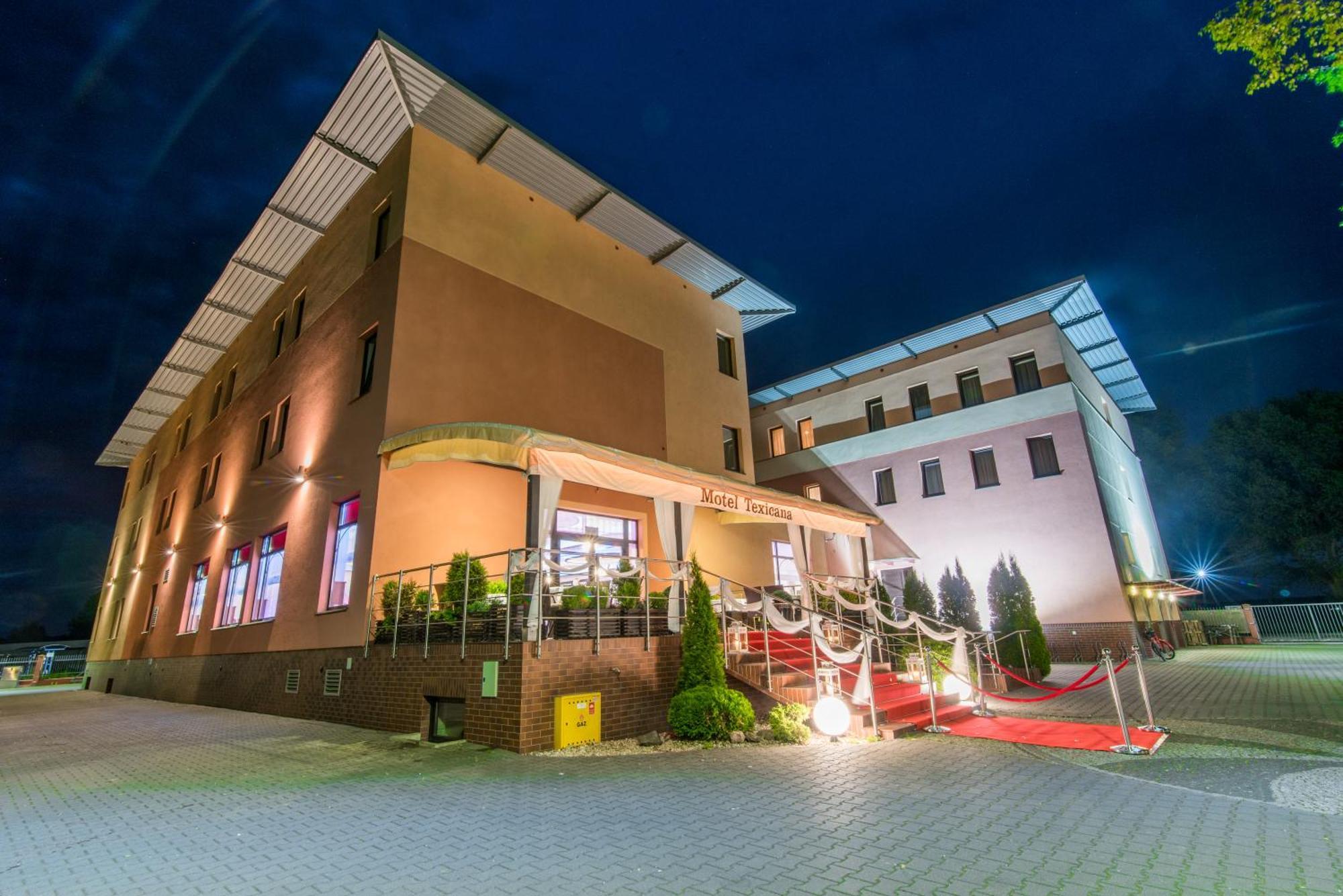 Hotel Texicana Sulechów Dış mekan fotoğraf