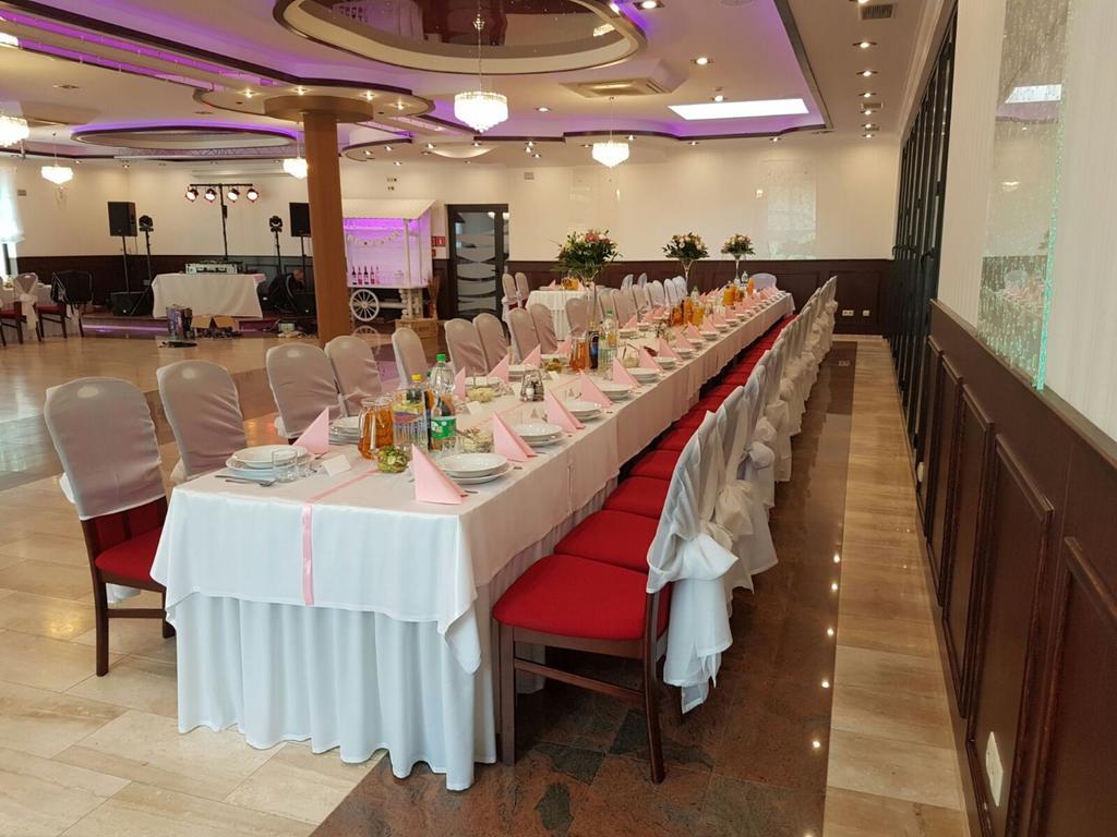 Hotel Texicana Sulechów Dış mekan fotoğraf