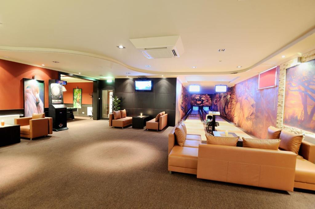 Hotel Texicana Sulechów Dış mekan fotoğraf