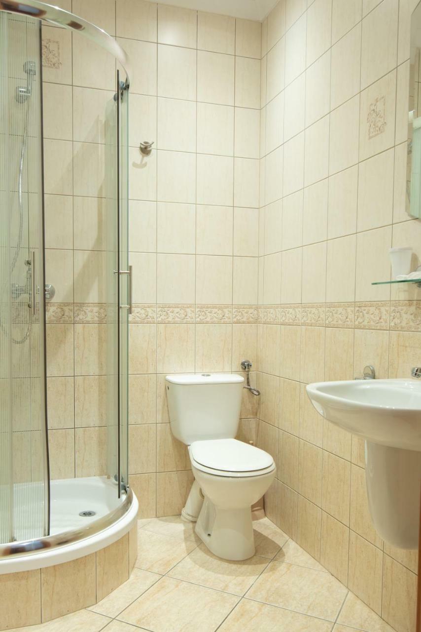 Hotel Texicana Sulechów Dış mekan fotoğraf