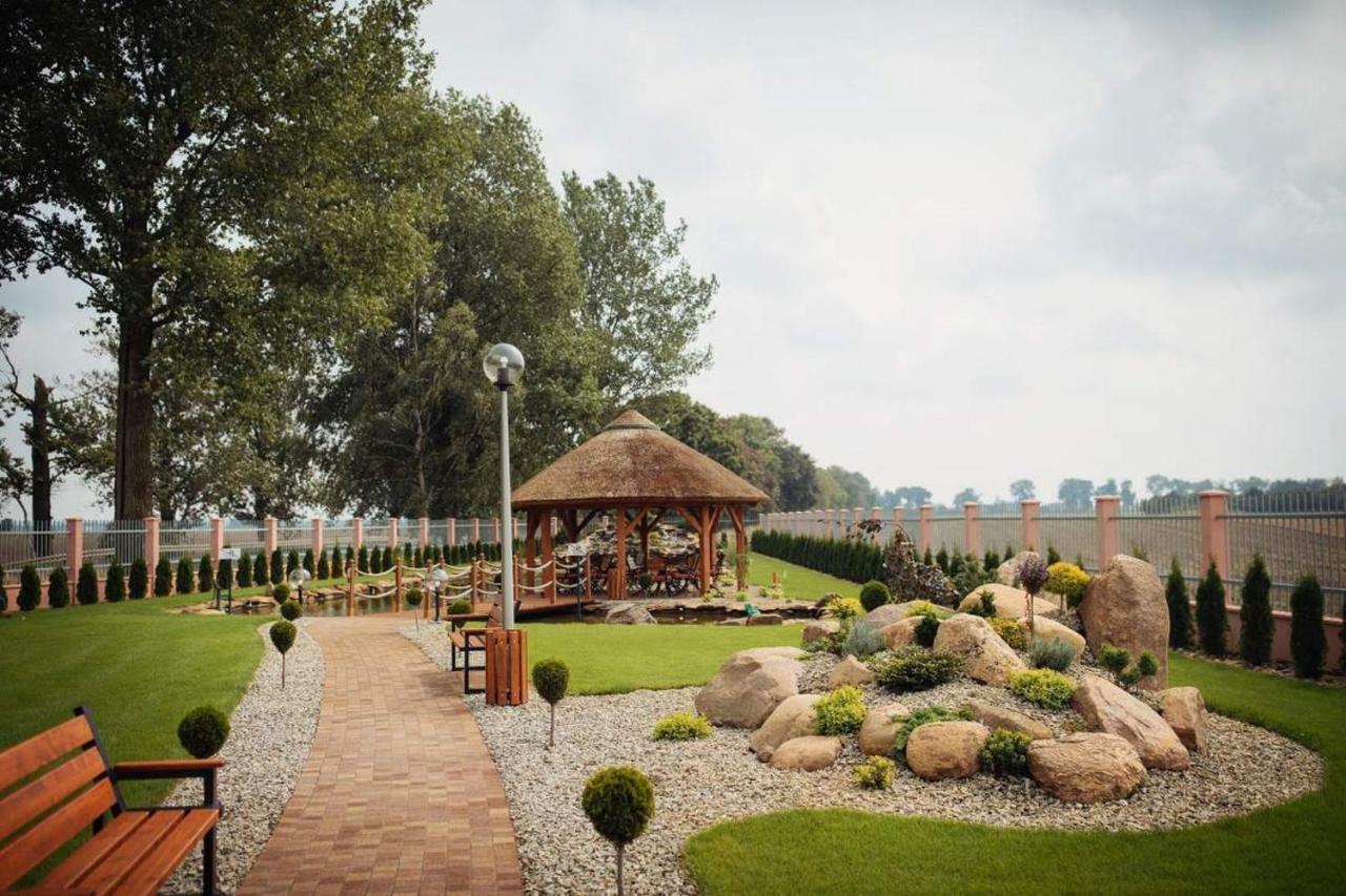 Hotel Texicana Sulechów Dış mekan fotoğraf