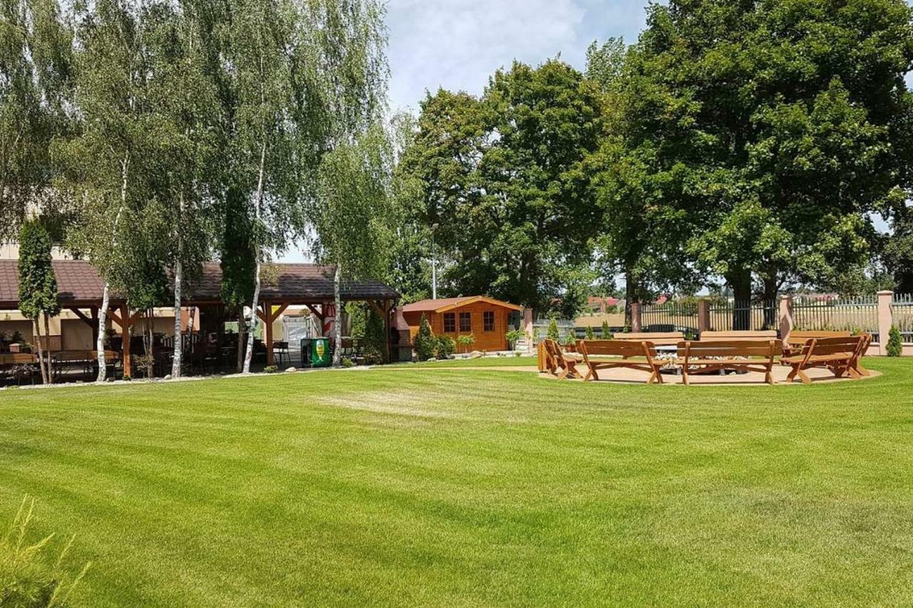 Hotel Texicana Sulechów Dış mekan fotoğraf